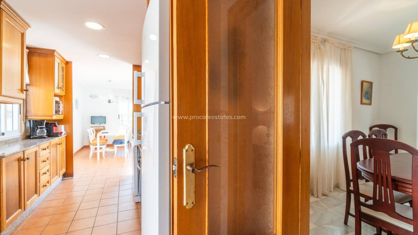 Revente - Villa - Orihuela Costa - La Zenia