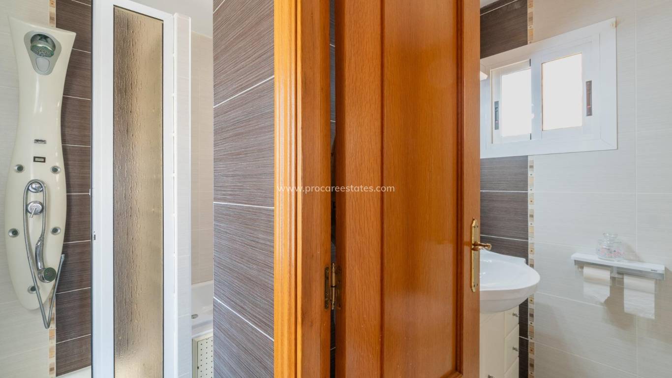 Revente - Villa - Orihuela Costa - La Zenia