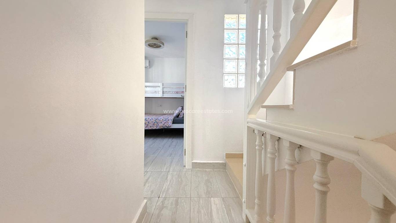 Revente - Villa - Orihuela Costa - La Zenia