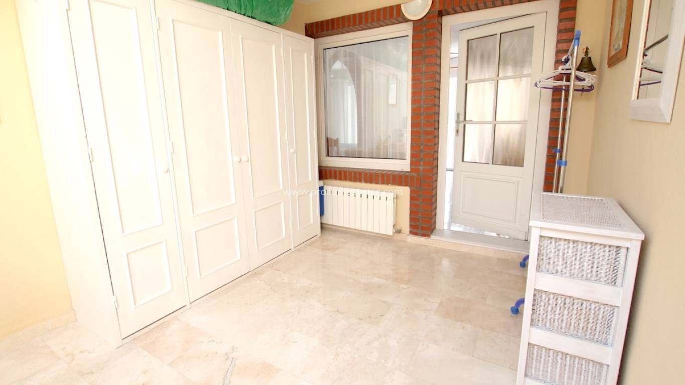 Revente - Villa - Orihuela Costa - La Zenia
