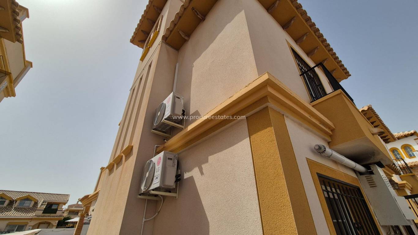 Revente - Villa - Orihuela Costa - Lomas de Cabo Roig-Los Dolses