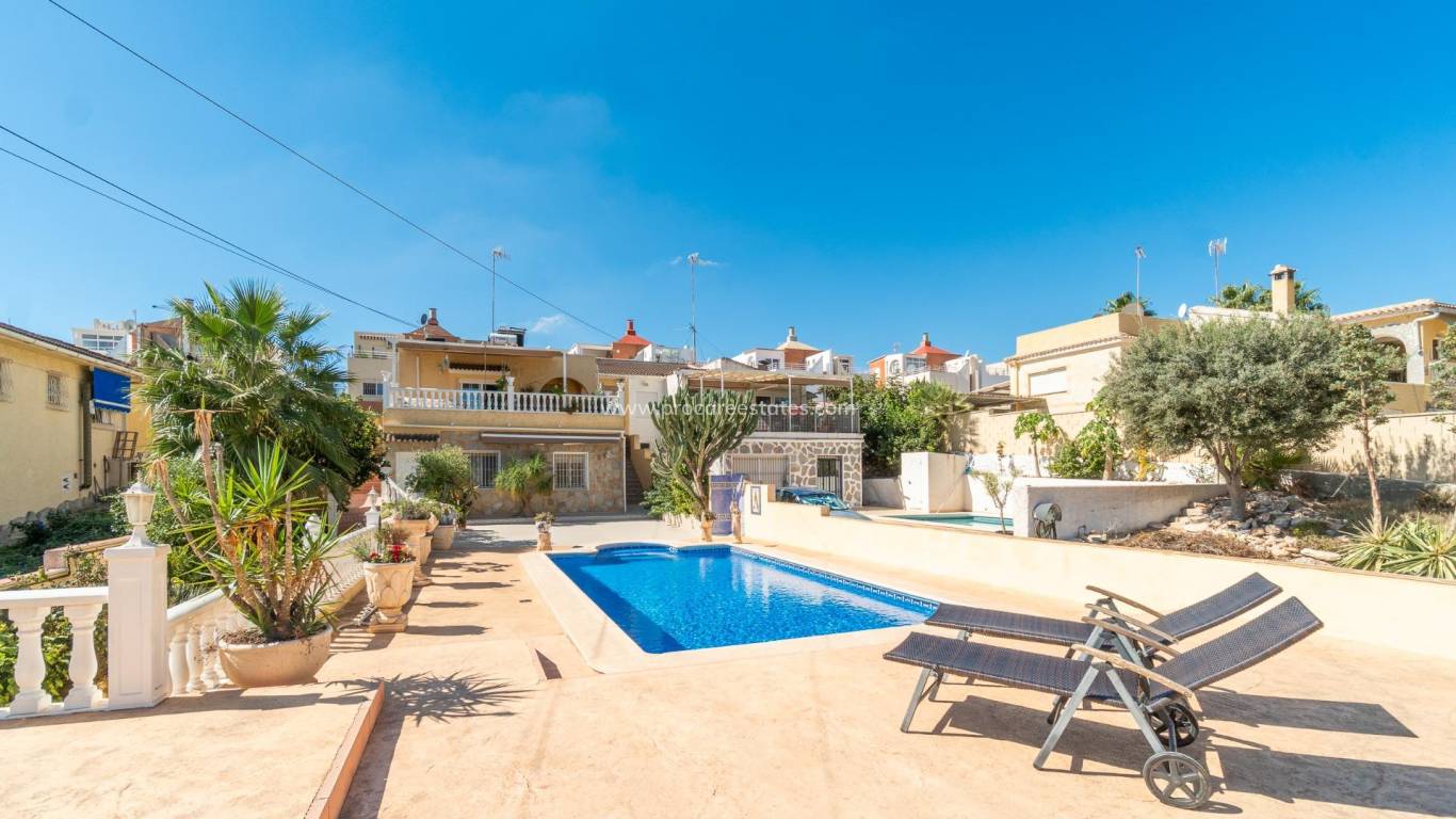 Revente - Villa - Orihuela Costa - Los Balcones