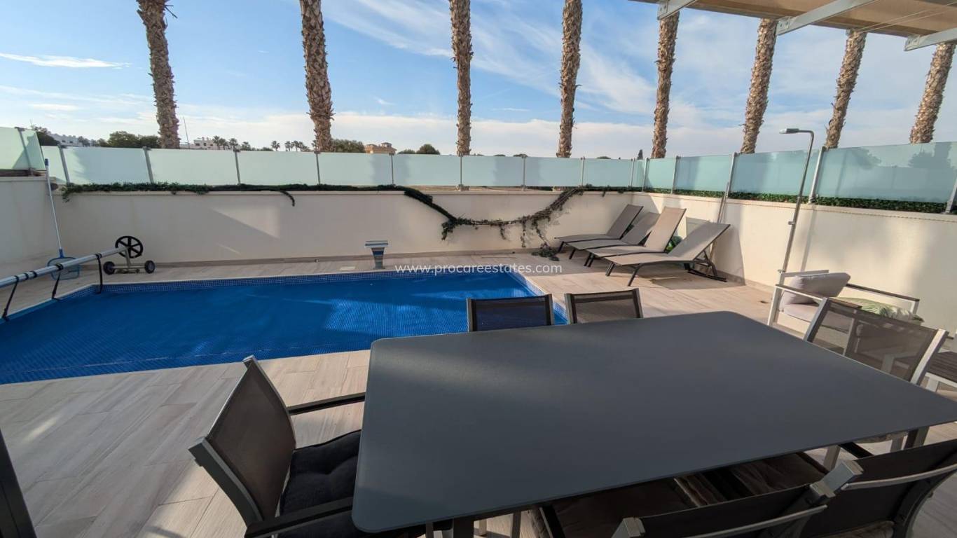 Revente - Villa - Orihuela Costa - Montezenia