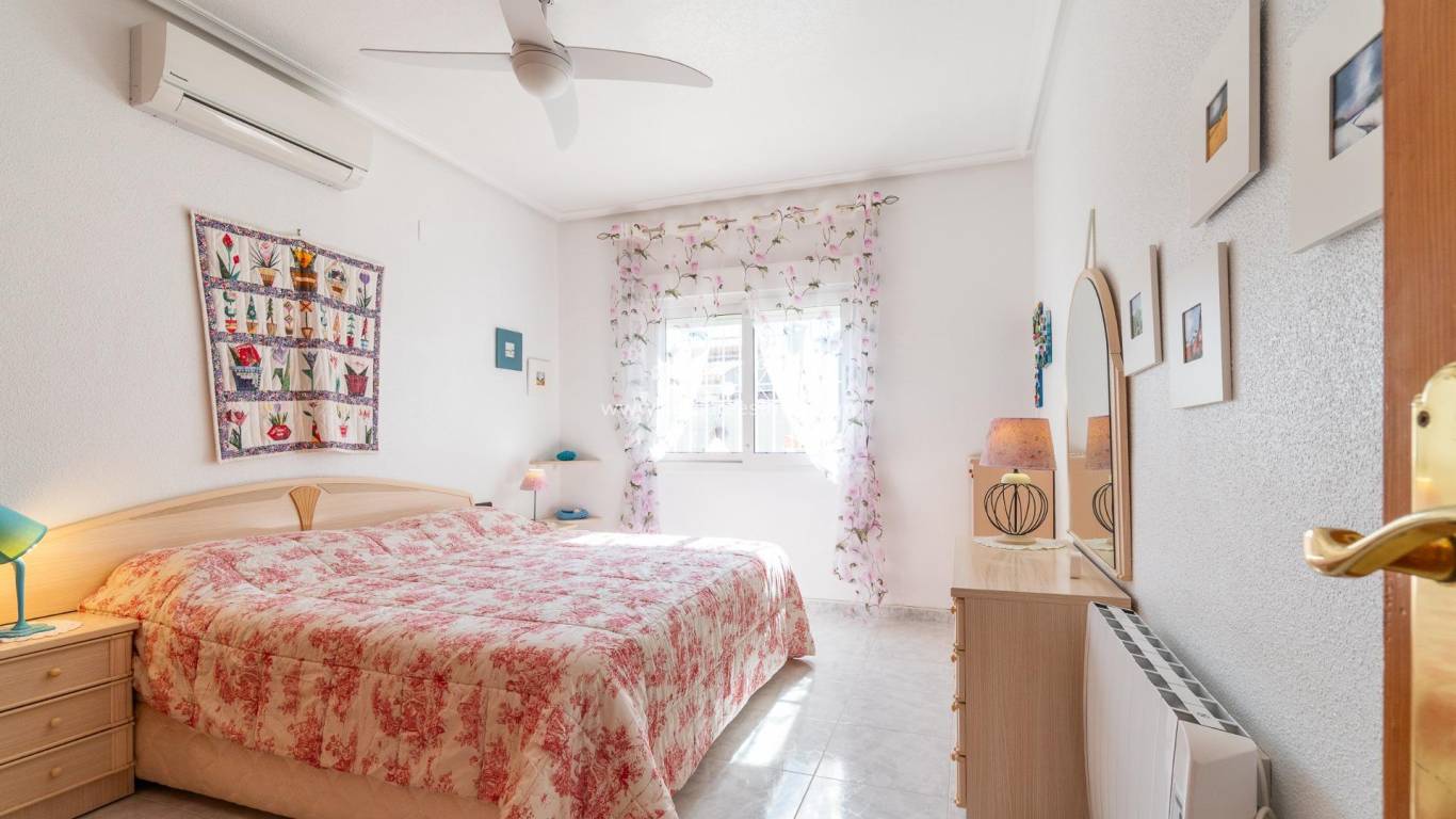 Revente - Villa - Orihuela Costa - Playa Flamenca