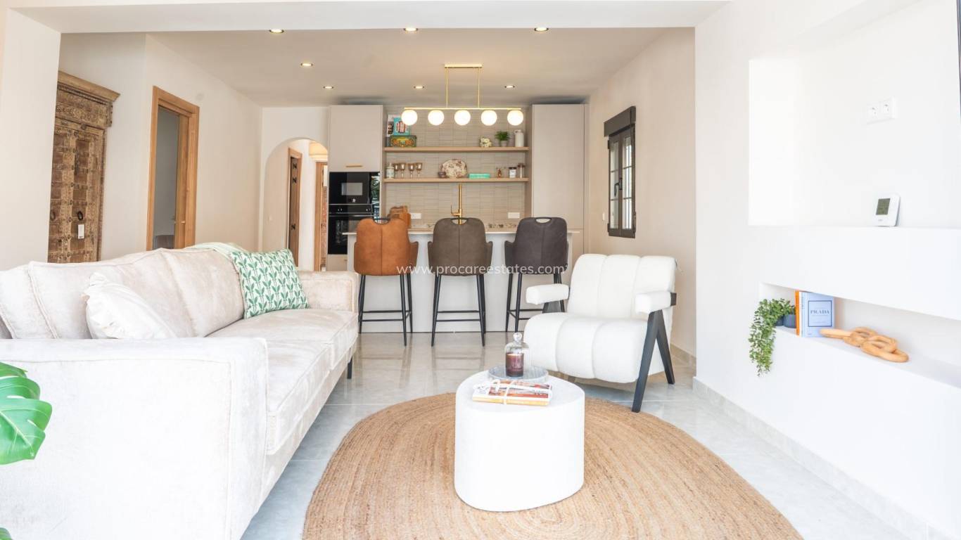 Revente - Villa - Orihuela Costa - Punta Prima