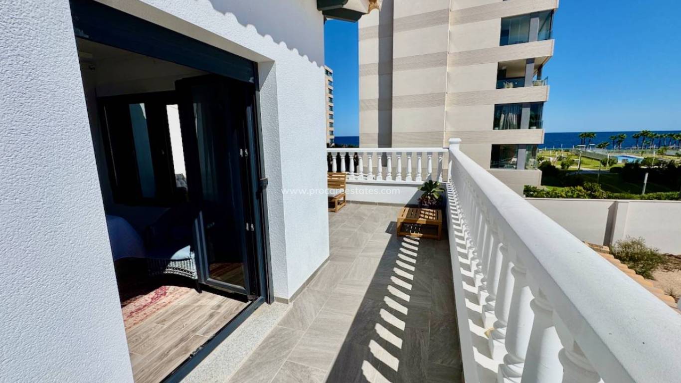 Revente - Villa - Orihuela Costa - Punta Prima