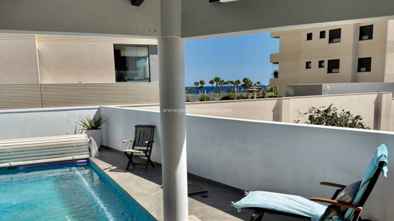 Revente - Villa - Orihuela Costa - Punta Prima