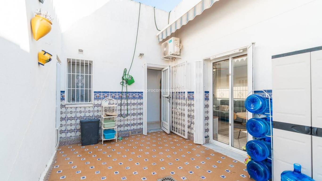 Revente - Villa - Orihuela Costa - Punta Prima