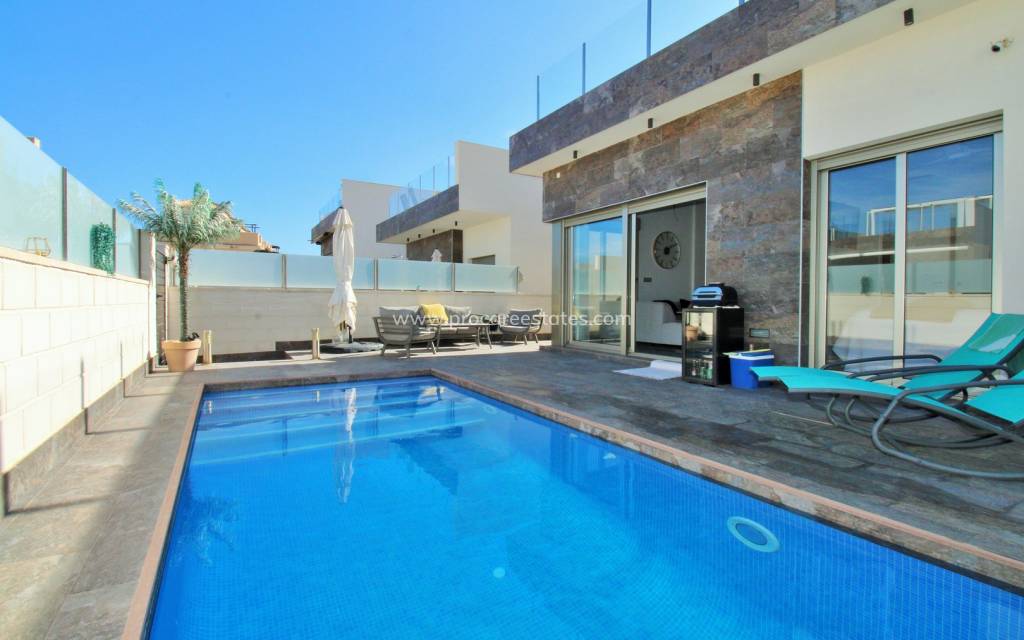 Revente - Villa - Orihuela Costa - Villamartin