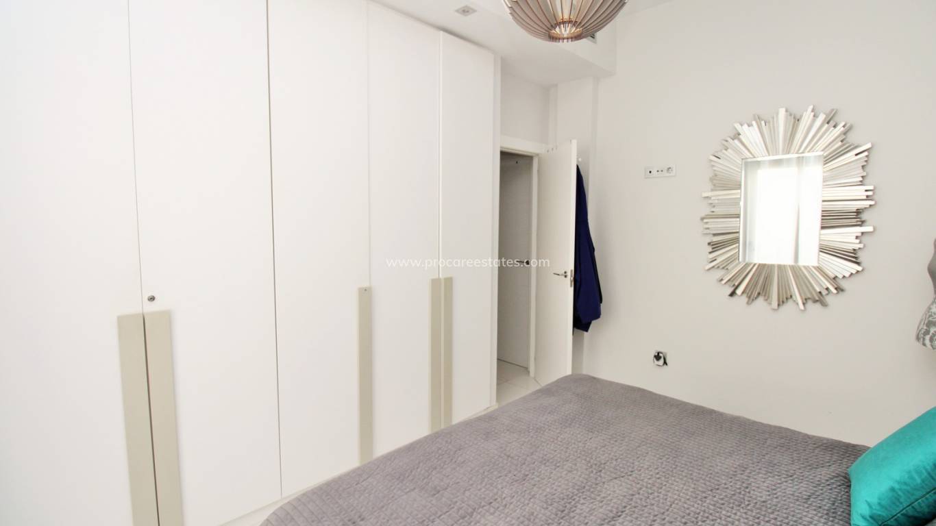 Revente - Villa - Orihuela Costa - Villamartin