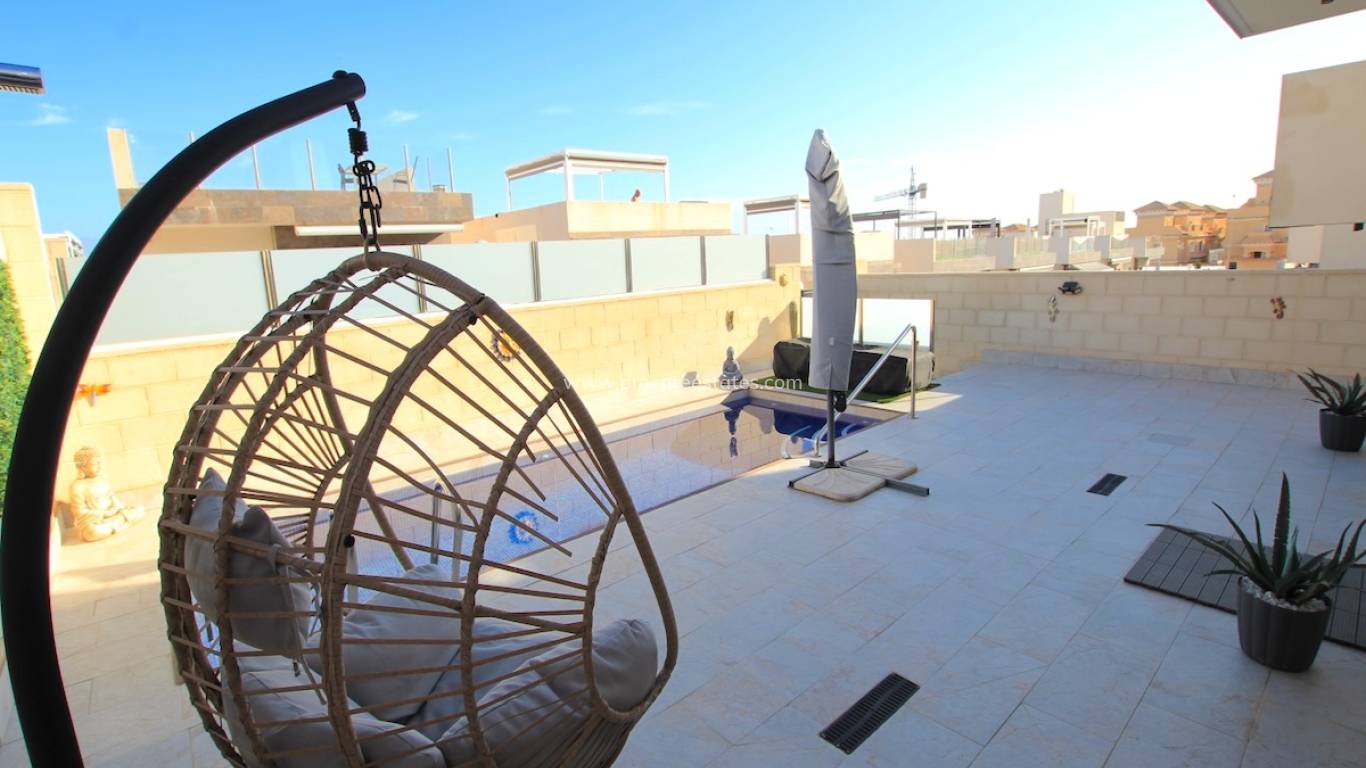 Revente - Villa - Orihuela Costa - Villamartin