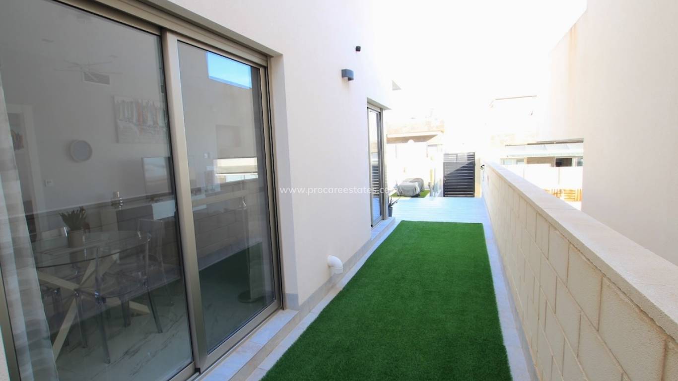 Revente - Villa - Orihuela Costa - Villamartin