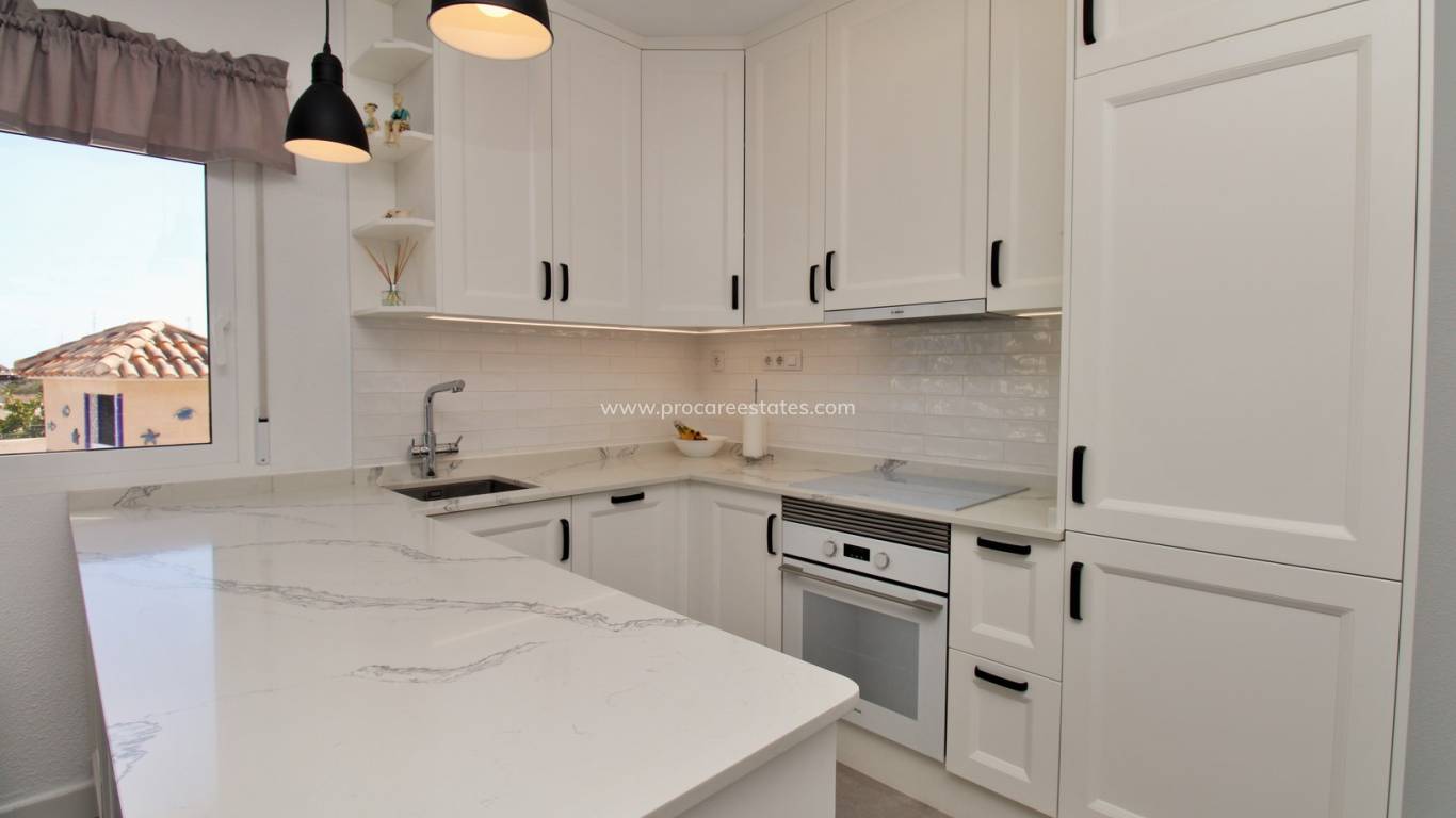 Revente - Villa - Orihuela Costa - Villamartin