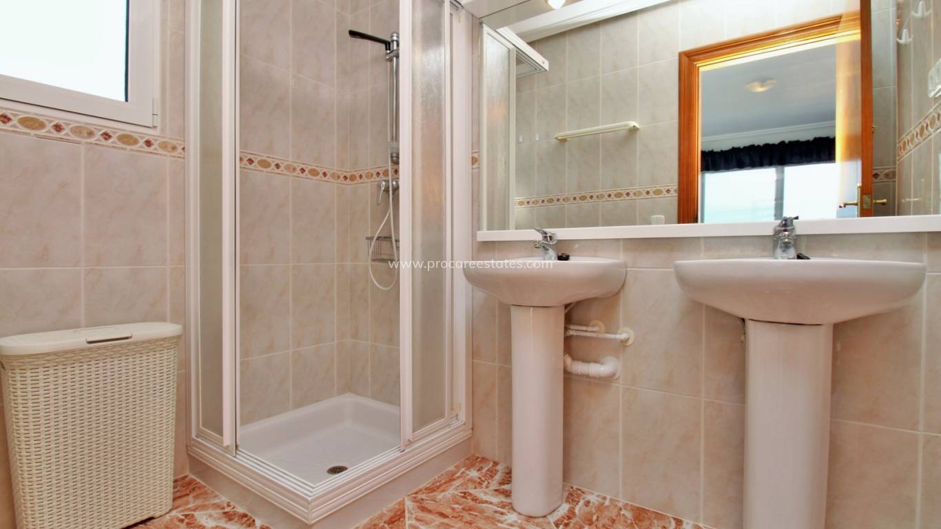 Revente - Villa - Orihuela Costa - Villamartin