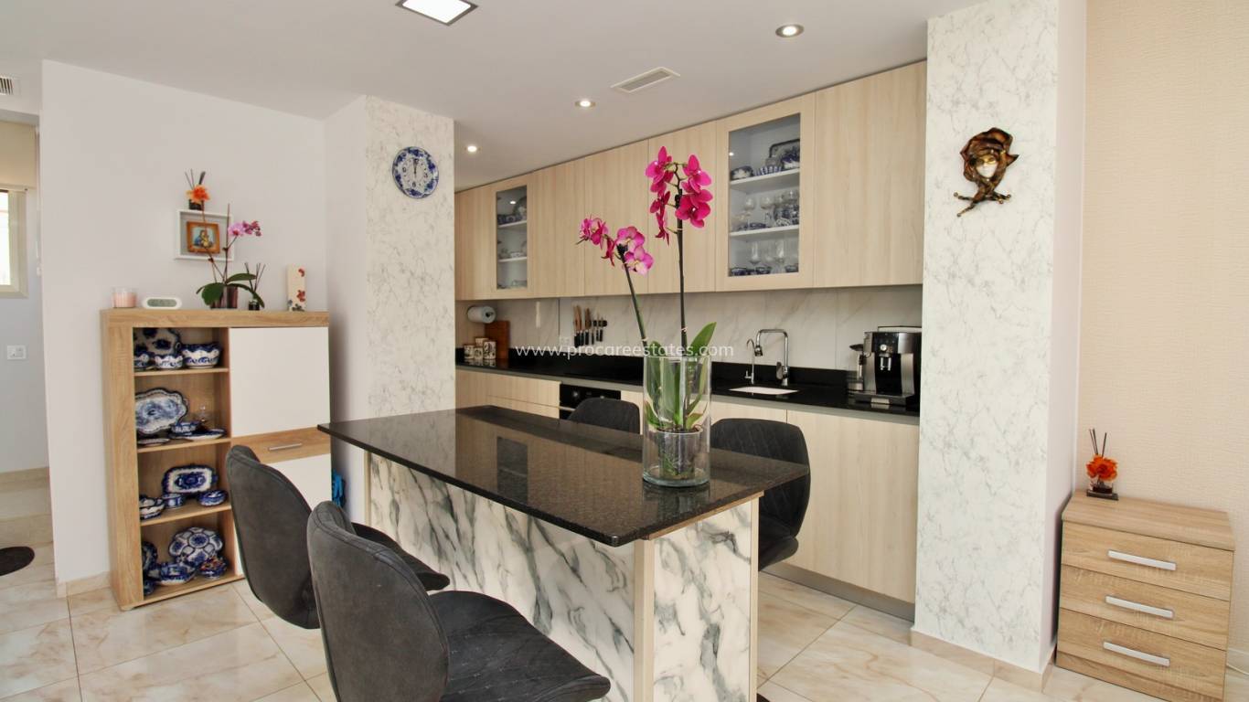 Revente - Villa - Orihuela Costa - Villamartin