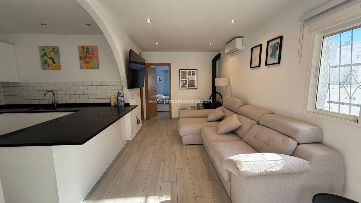 Revente - Villa - Orihuela Costa - Villamartin