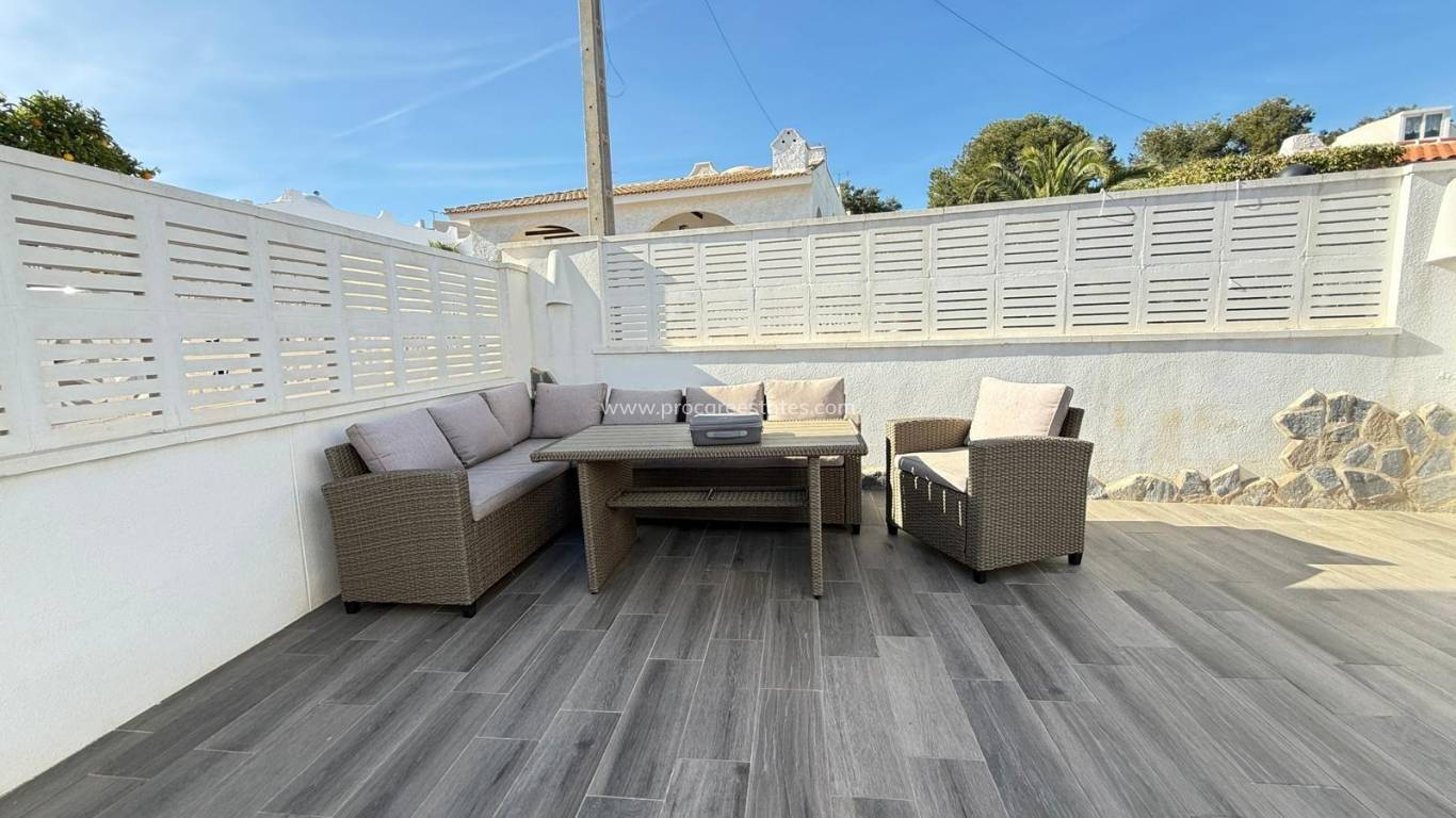 Revente - Villa - Orihuela Costa - Villamartin