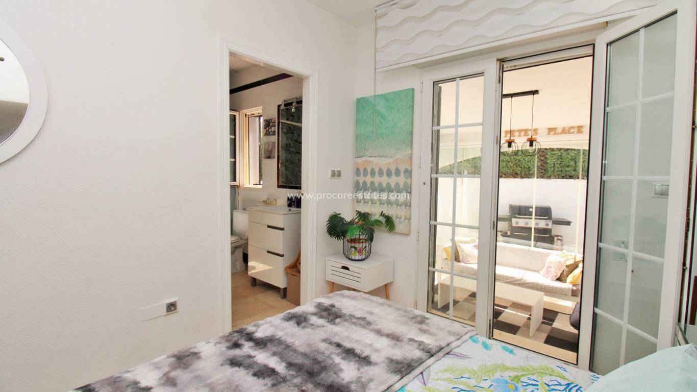 Revente - Villa - Orihuela Costa - Villamartin
