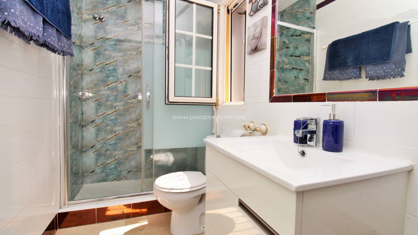 Revente - Villa - Orihuela Costa - Villamartin