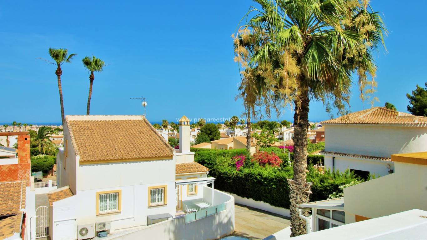 Revente - Villa - Orihuela Costa - Villamartin
