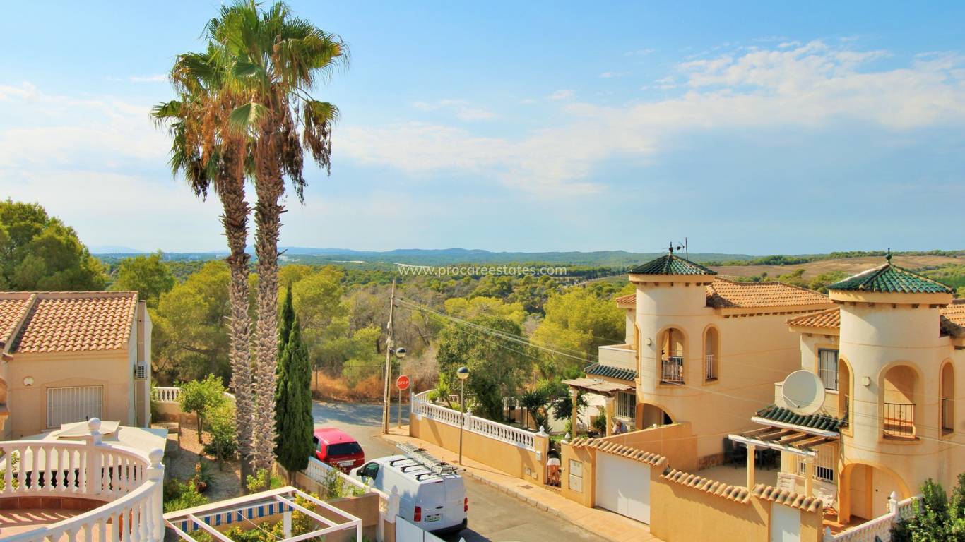 Revente - Villa - Orihuela Costa - Villamartin