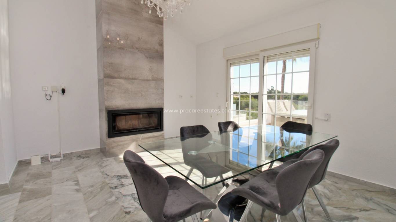 Revente - Villa - Orihuela Costa - Vistabella Golf