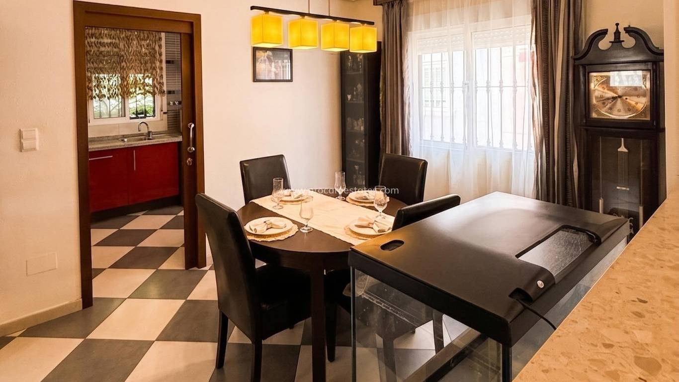 Revente - Villa - Orihuela - Urbanización Perla del Mar
