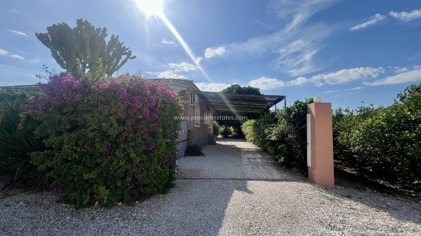 Revente - Villa - Orihuela