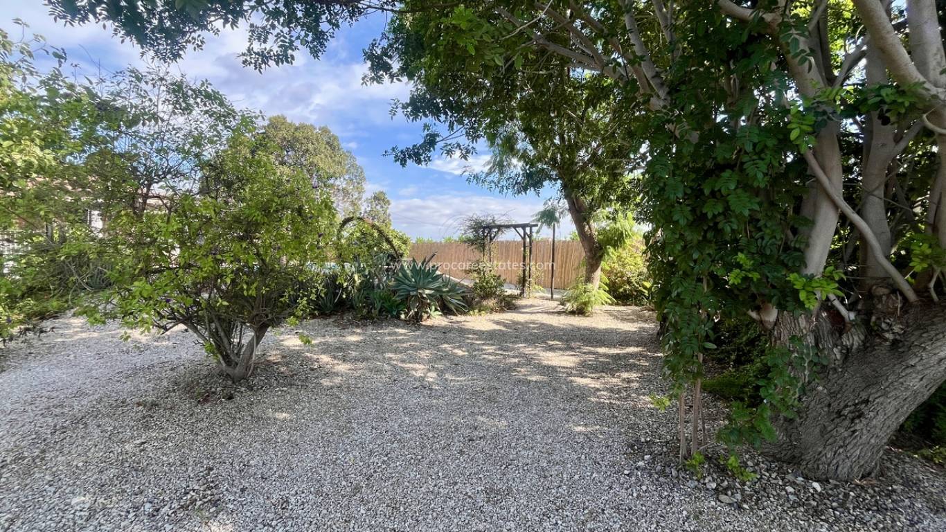 Revente - Villa - Orihuela