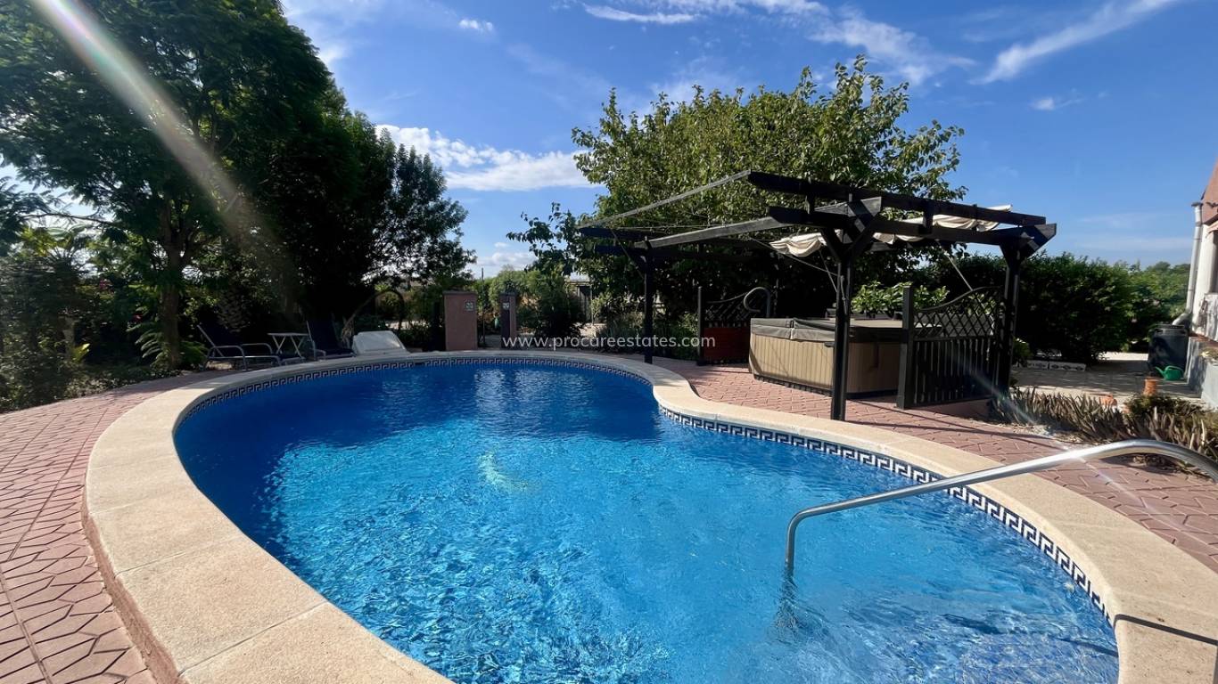 Revente - Villa - Orihuela