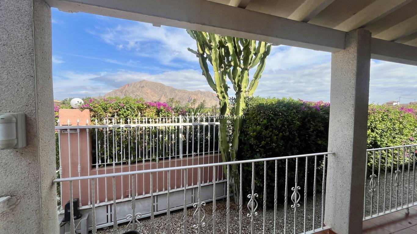 Revente - Villa - Orihuela