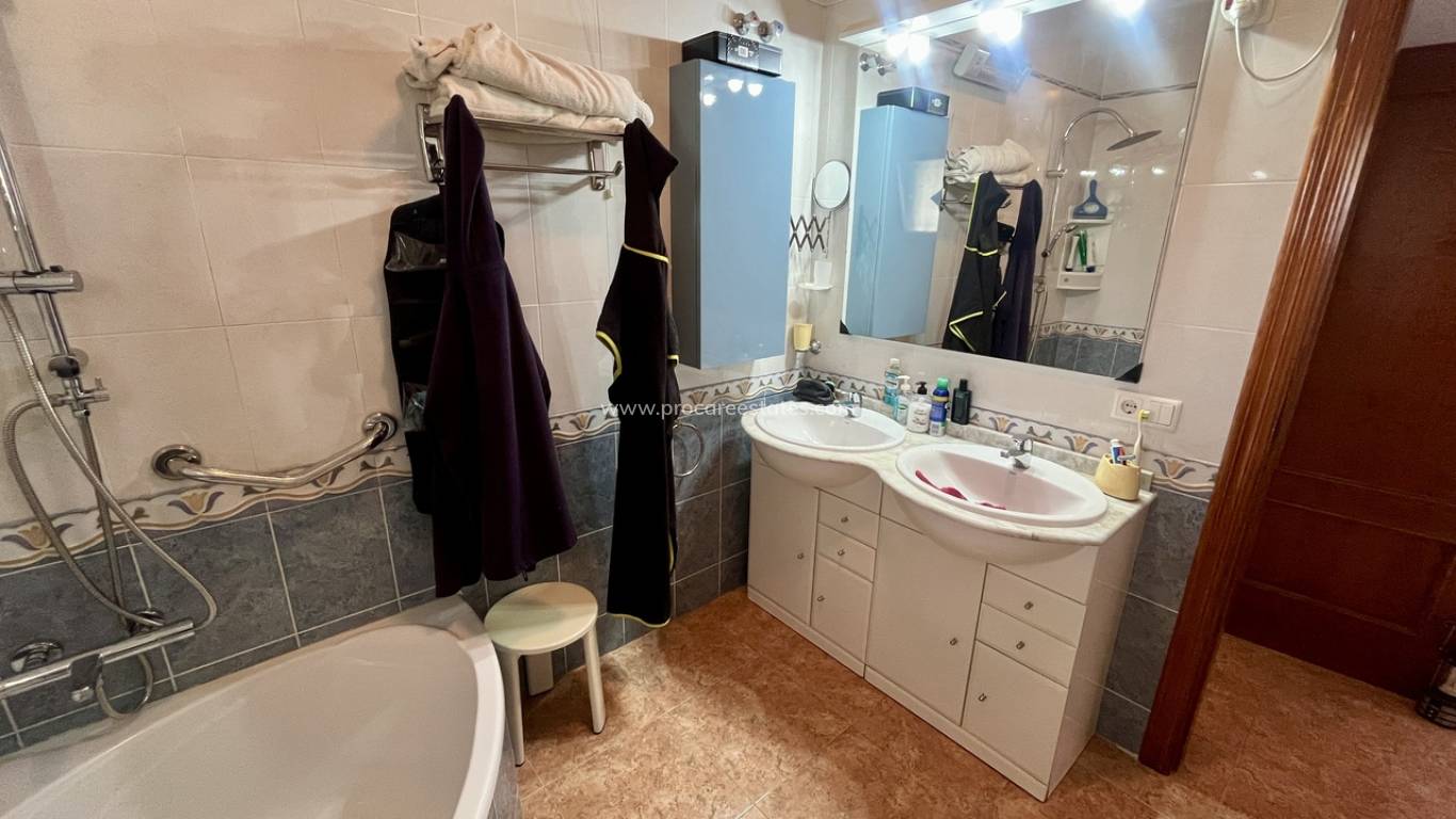 Revente - Villa - Orihuela