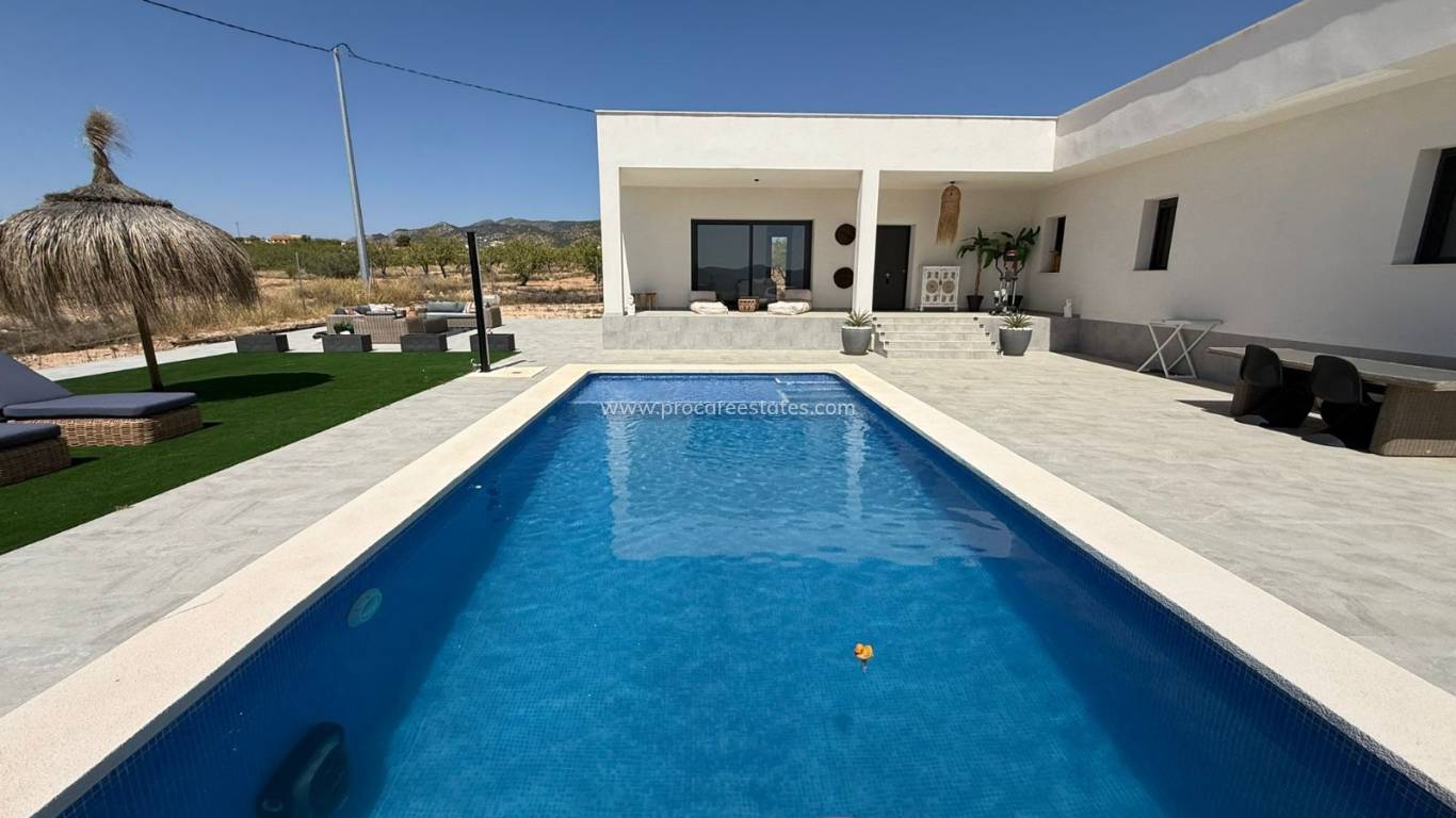 Revente - Villa - Pinoso