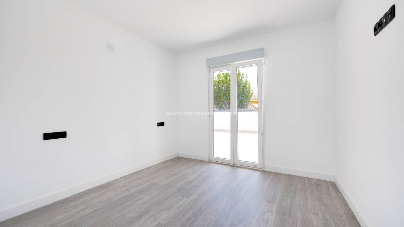 Revente - Villa - Torrevieja - El Chaparral