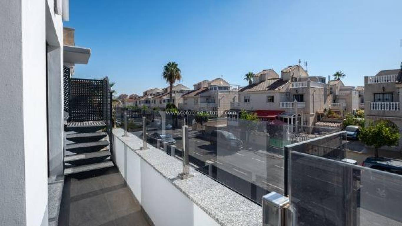 Revente - Villa - Torrevieja - El Chaparral