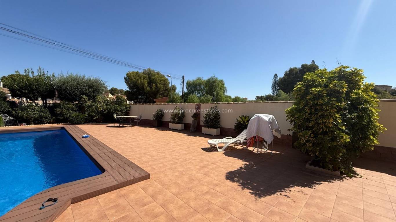 Revente - Villa - Torrevieja - Los Balcones - Los Altos del Edén