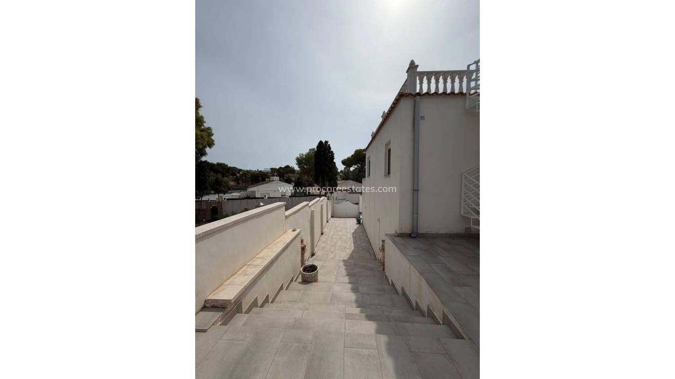 Revente - Villa - Torrevieja - Los Balcones - Los Altos del Edén