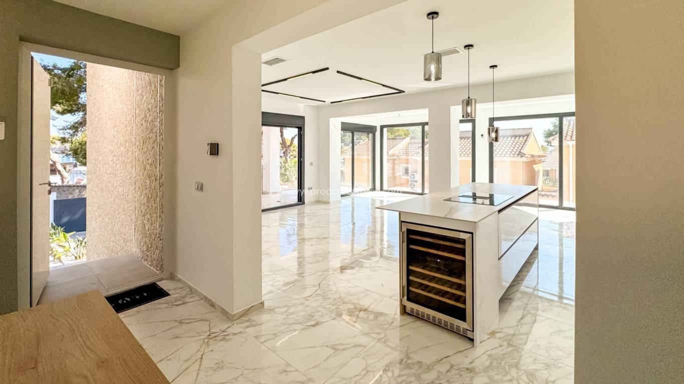 Revente - Villa - Torrevieja - Los Balcones