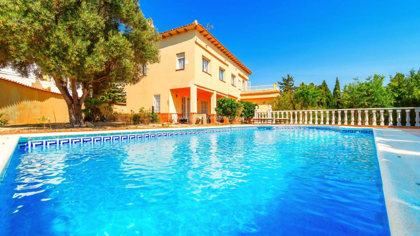 Revente - Villa - Torrevieja - Playa de la mata