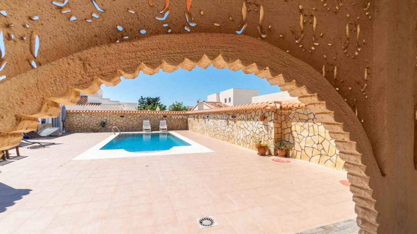 Revente - Villa - Torrevieja - Torreta-Florida