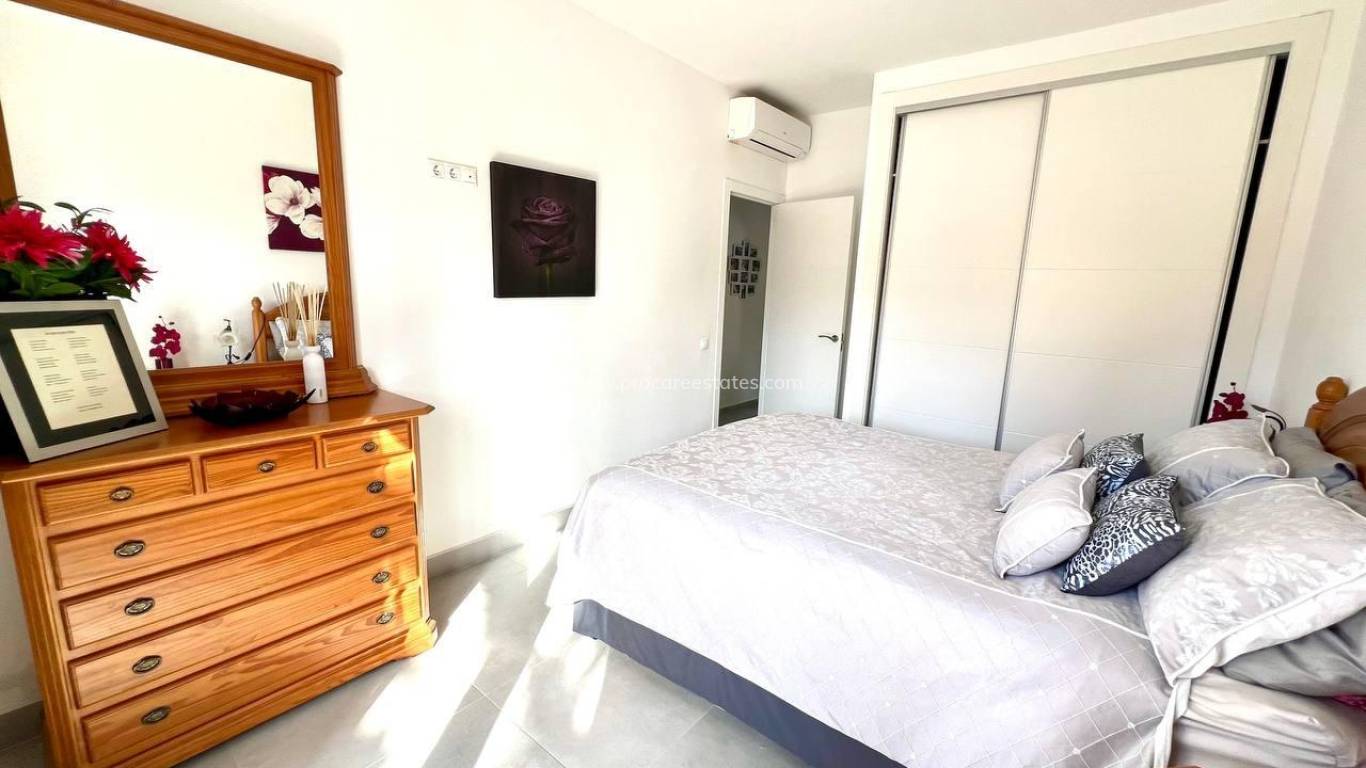 Revente - Villa - Torrevieja - Torrevieja Center