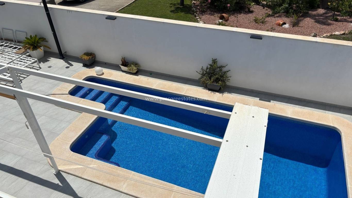 Revente - Villa - Villamartin, Orihuela Costa - Villamartin