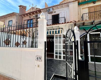 Town house - Resale - Torrevieja - El Chaparral