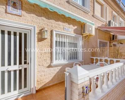 Town house - Resale - Torrevieja - La Mata