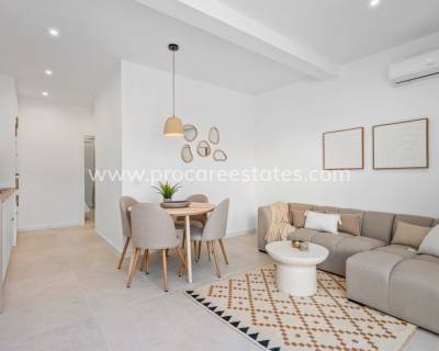 Town house - Resale - Torrevieja - La Siesta - San Luis