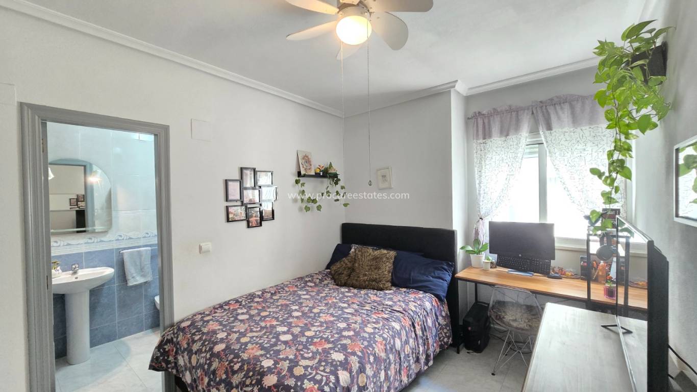 Verkauf - Apartment / Flat * - Los Montesinos *