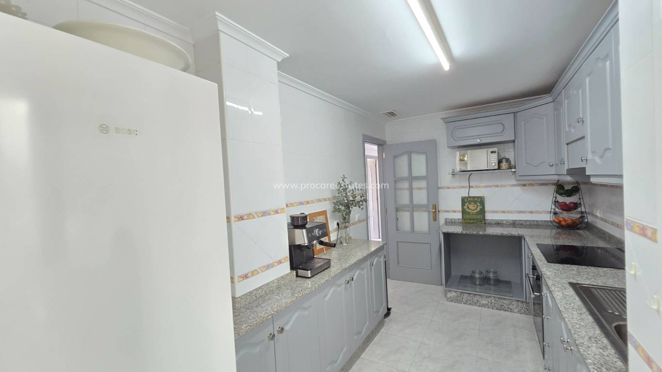 Verkauf - Apartment / Flat * - Los Montesinos *