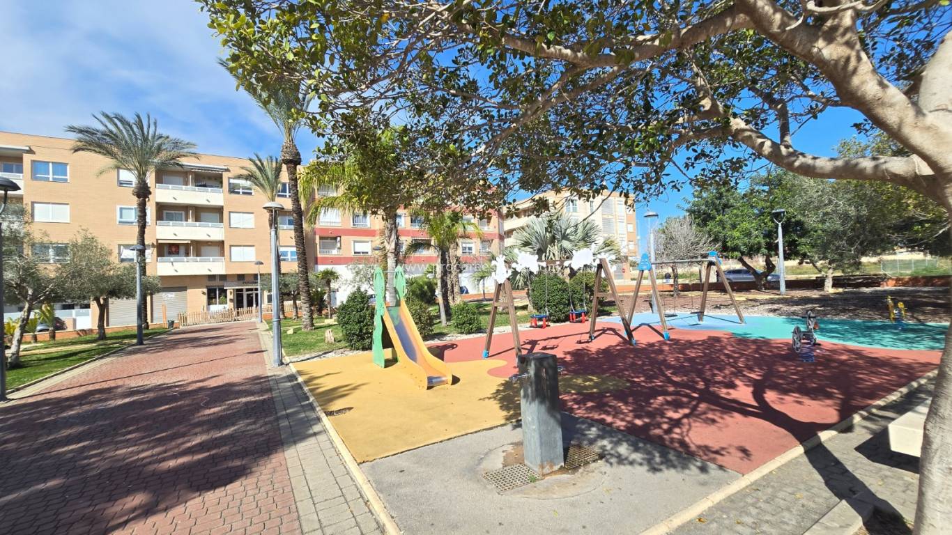 Verkauf - Apartment / Flat * - Los Montesinos *