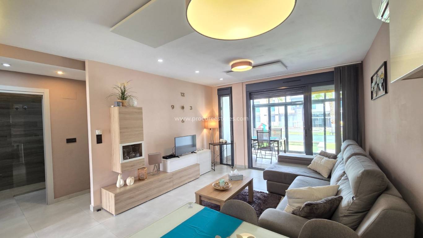 Verkauf - Apartment / Flat * - Orihuela Costa * - Punta Prima *