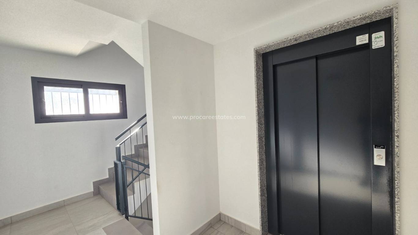 Verkauf - Apartment / Flat * - Orihuela Costa - Villamartín *